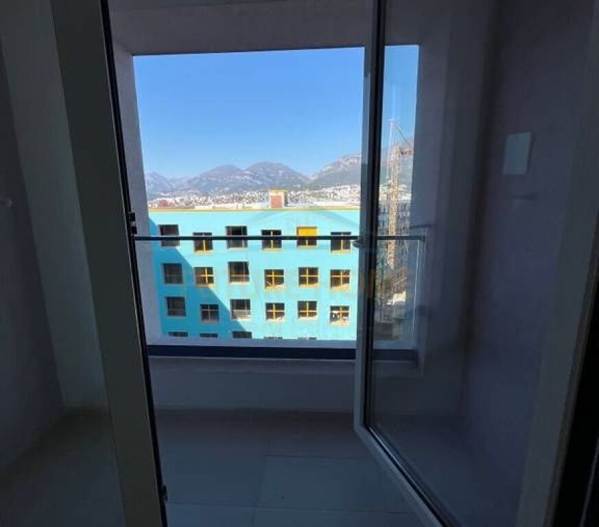 For sale, Apartment 1+1, Kadiu Complex, Tirana
