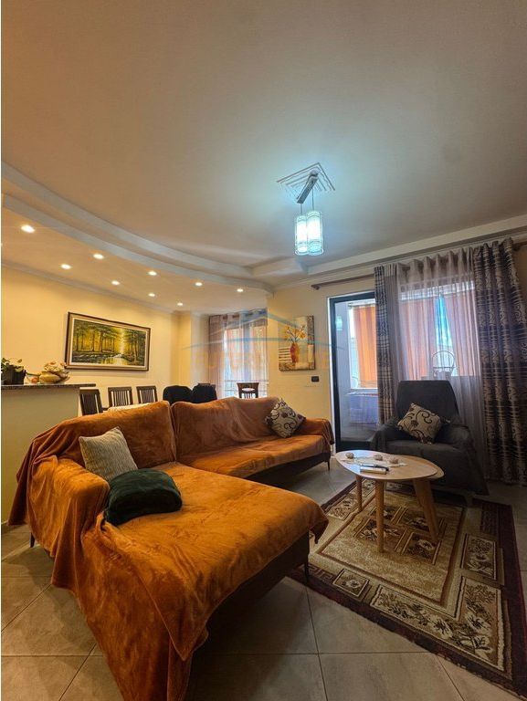 Qera,Apartament 3+1+2+Post Parkimi,Rruga e Bogdanëve, Tiranë