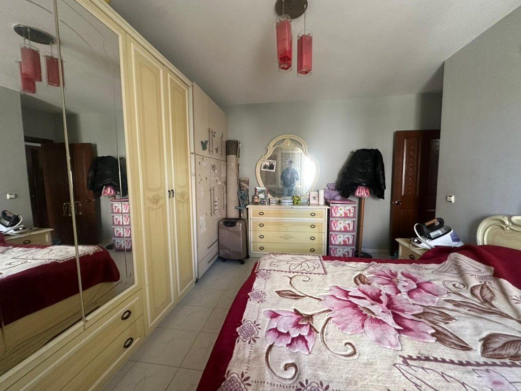 Apartment 2+1+2 for sale at Blloku Gintash, Laprake