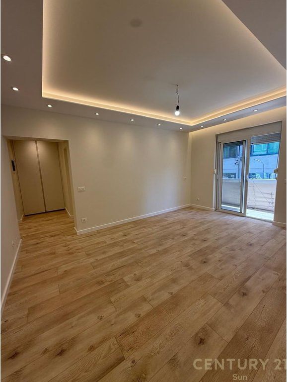 Apartment 3+1 For Rent , Barrikadave Street