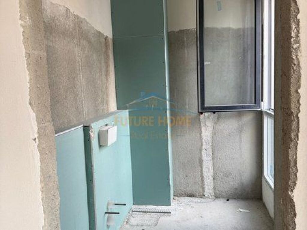 For sale, Apartment 2+1+2, near Alidemi Field, Tirana, Tirana.