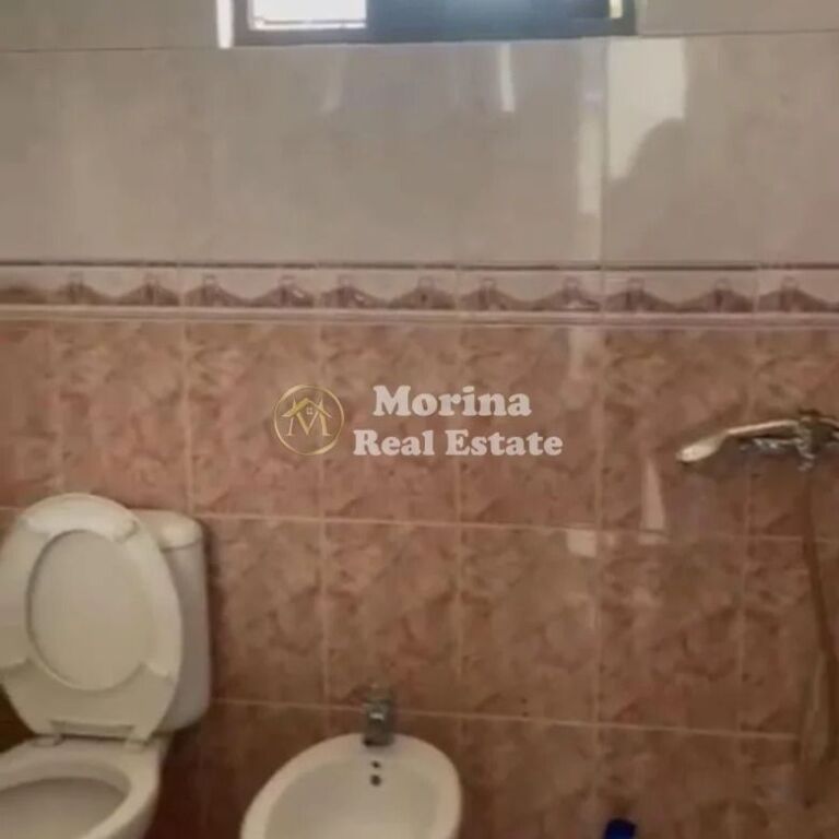 Affitto | Casa privata 2 + 1 + Parcheggio | Via Jordan Misja | 550 €/mese