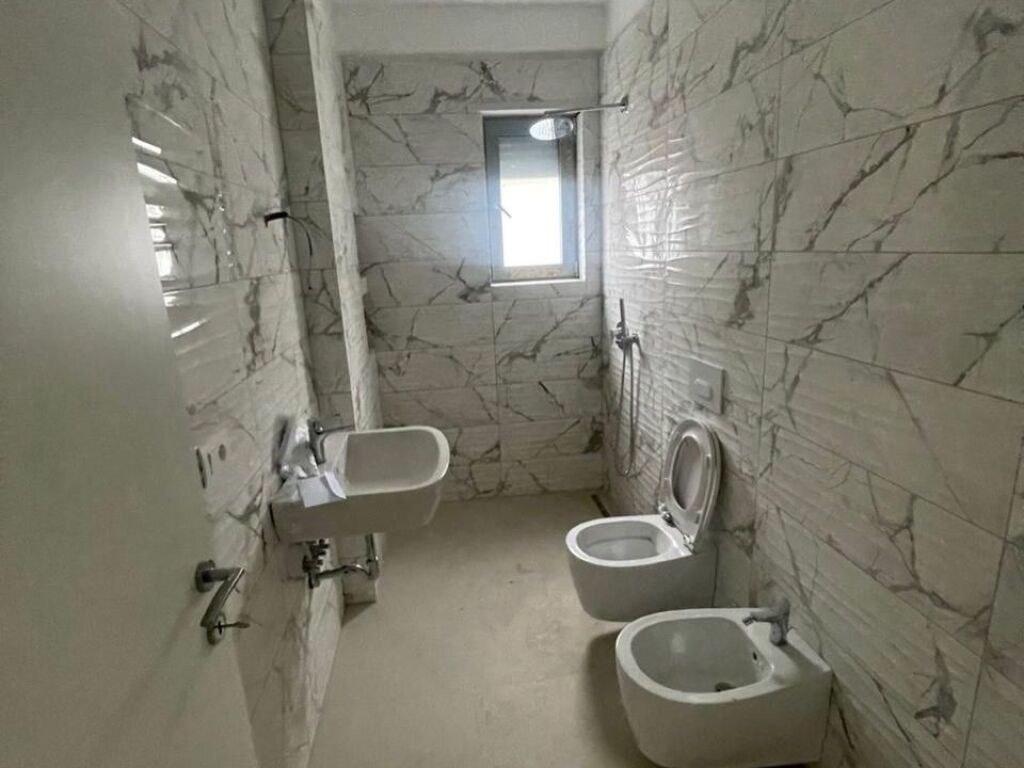 APPARTAMENTO 1+1 IN VENDITA - SCUOLA ROSSA / PAZARI RI
