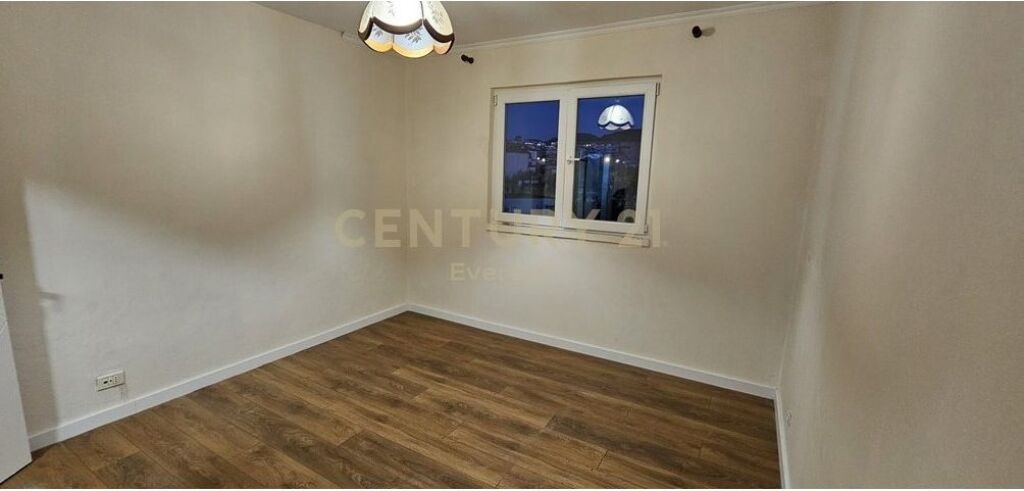 SHESIM APARTAMENT 2+1 ,IRFAN TOMINI