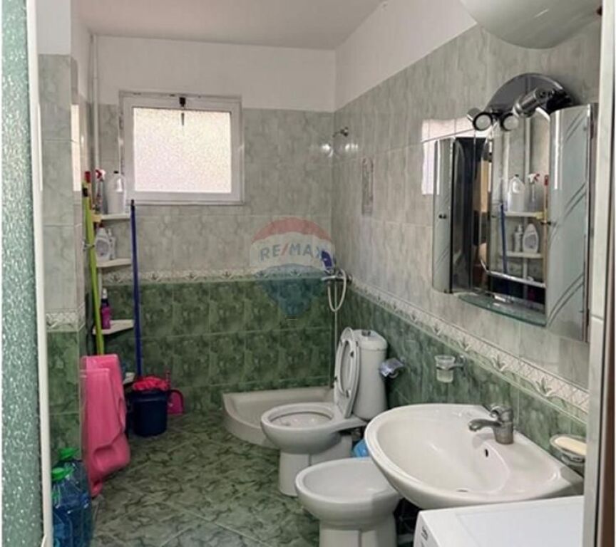 Apartament 2+1 per qira, Frosina Plaku