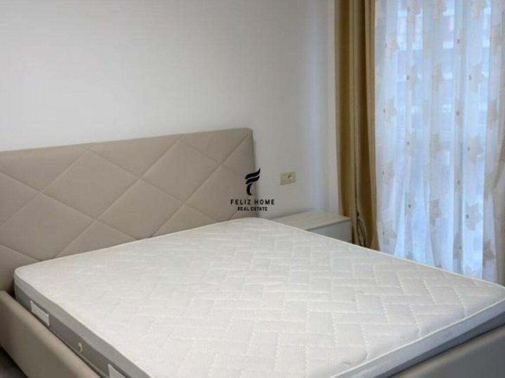 APARTAMENT ME QERA 2+1 5 MAJI 700 EURO FH-67895