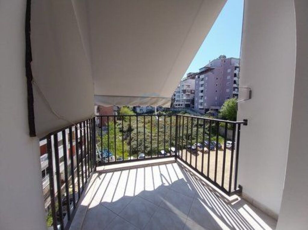 For sale, 2+1 Apartment, Melisa Pastry Shop, Fresk.