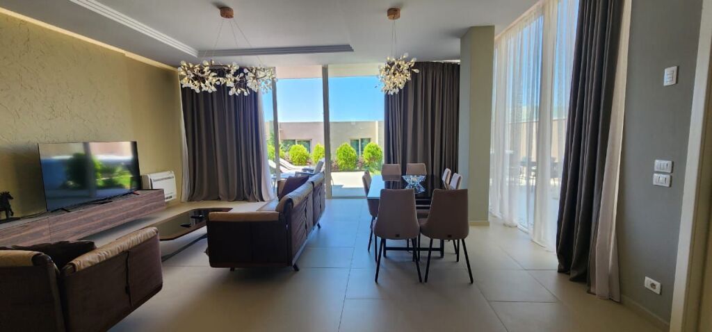 LUXURY VILLA AT 📍 GREEN COAST 1