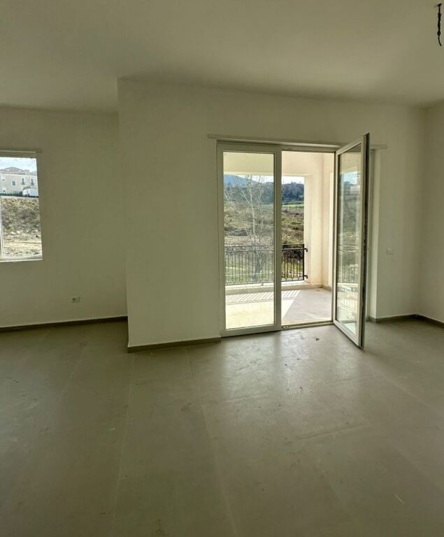 🏡 VILLA DI LUSSO SU 3 PIANI – COLLINA VERDE, VICINO A TEG ✨