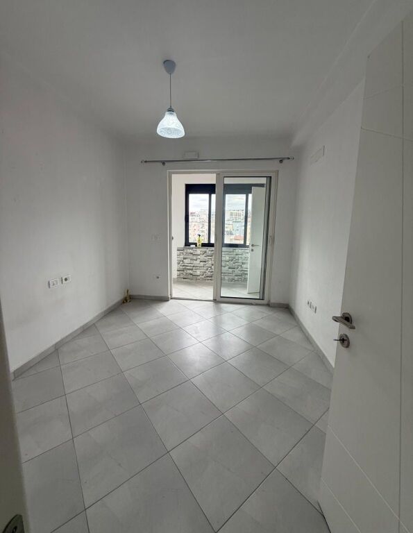 Appartamento 2+1+2 in vendita