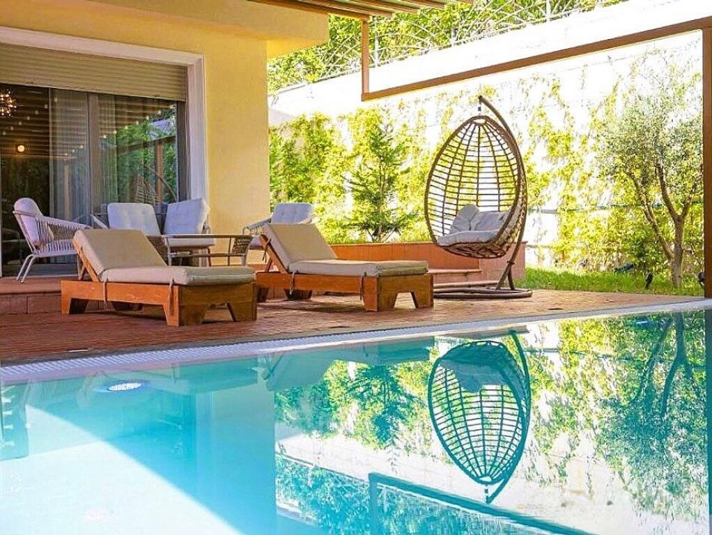 Luxury Villa for Sale near the Brigades Palace!