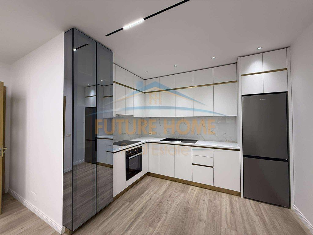 Qera Apartament 2+1+2, Vila L , Tirane