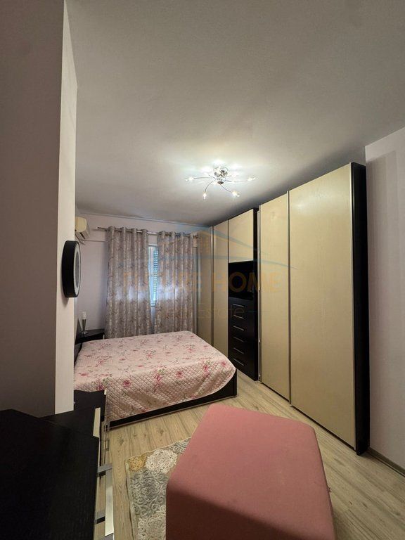 Qira, Apartament 2+1+Post Parkimi, Rruga e Barrikadave, Tiranë