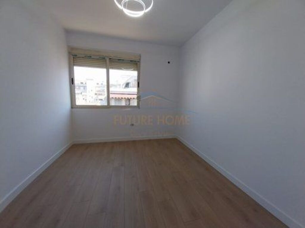 For sale, 2+1 Apartment, Melisa Pastry Shop, Fresk.