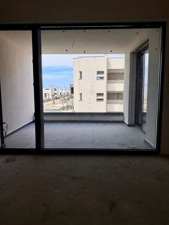 VENDESI appartamento 1+1+parcheggio Residenza Turqouise Marine, Hamallaj, Golfo di Lalzit