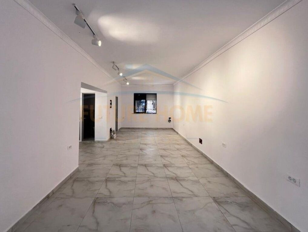 Affitto, Locale Commerciale, Xhamllik, Tirana