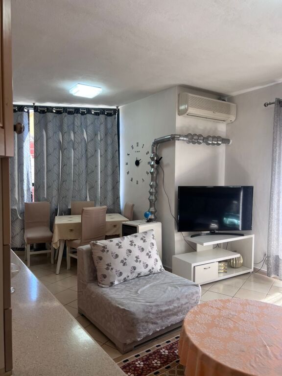 APARTAMENT 2+1 +2 Blloku i Vilave Selite, Rruga Isuf Elezi