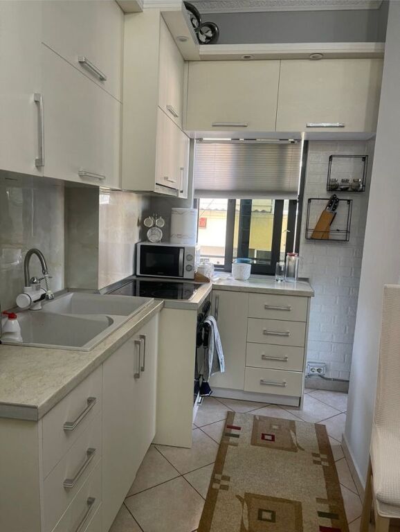 Apartment 1+1 for rent - Kavaja Street - Globe