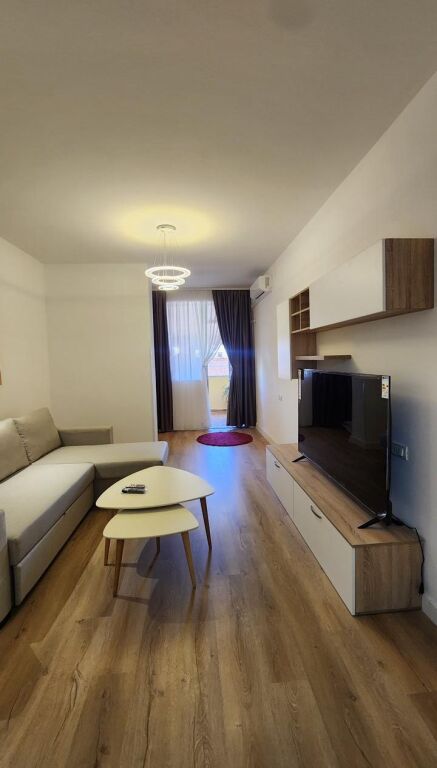 APARTAMENT ME QIRA 1+1 NE MYSLYM SHYR - Pamja 2