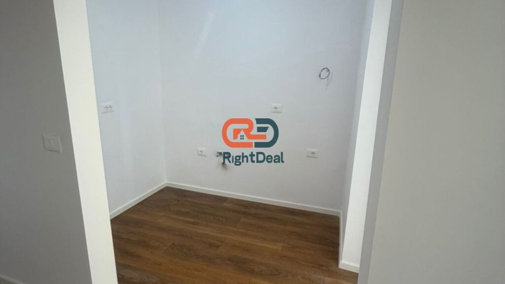 A Porcelan, Dietro UET, Appartamento 1+1 in Vendita Ideale per Investimento e Residenza !!