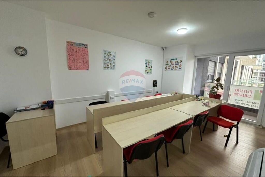 Apartment 3+1+2 for Sale at Bulevardi i Ri
