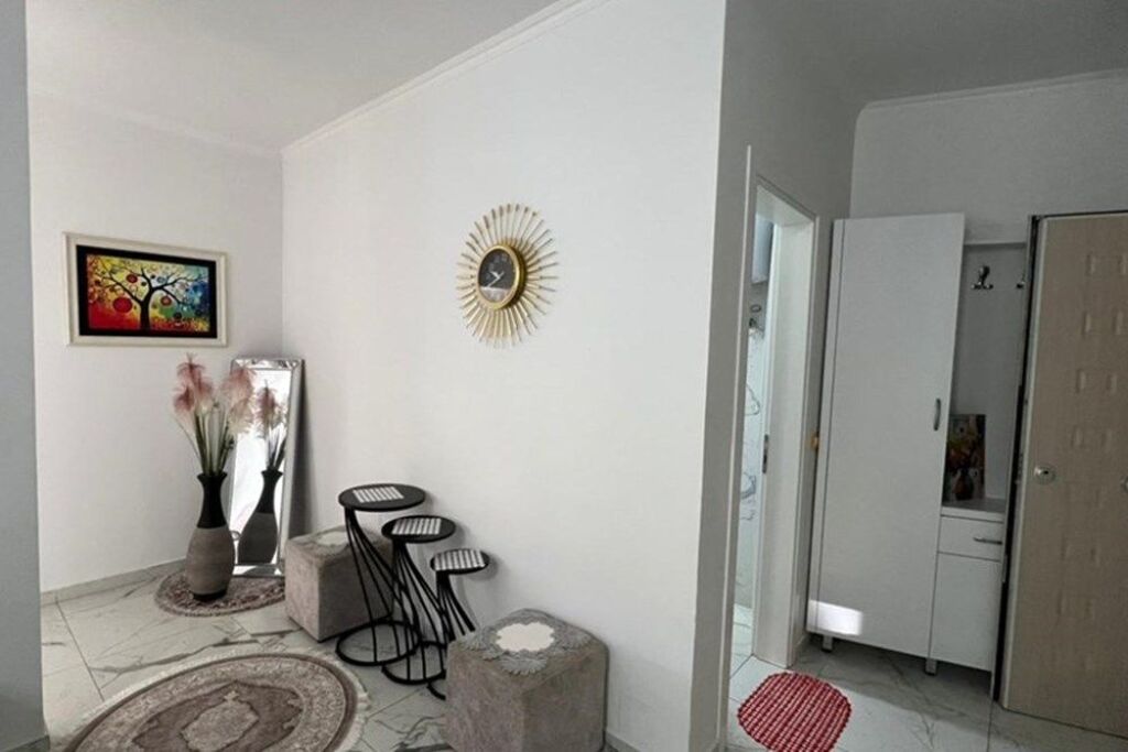 Apartment 2+1+2 for sale in Fresk