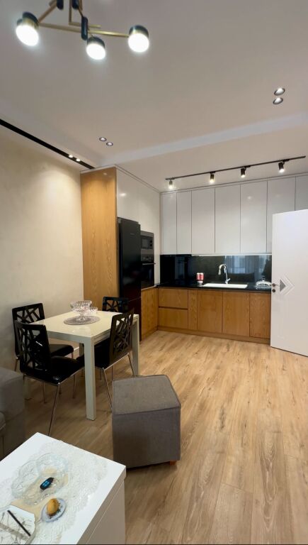 🏡 Apartament 1+1 me Qira – Kompleksi Kontakt