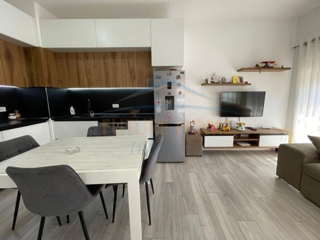 For sale, Apartment 2+1+2, Mangalem Complex, Tirana.