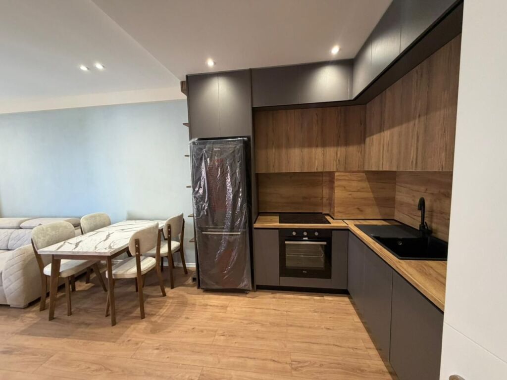🏡 For rent 1+1 + 🅿️ – 📍Astir, Urban Gate Complex💶 50,000 lek/month