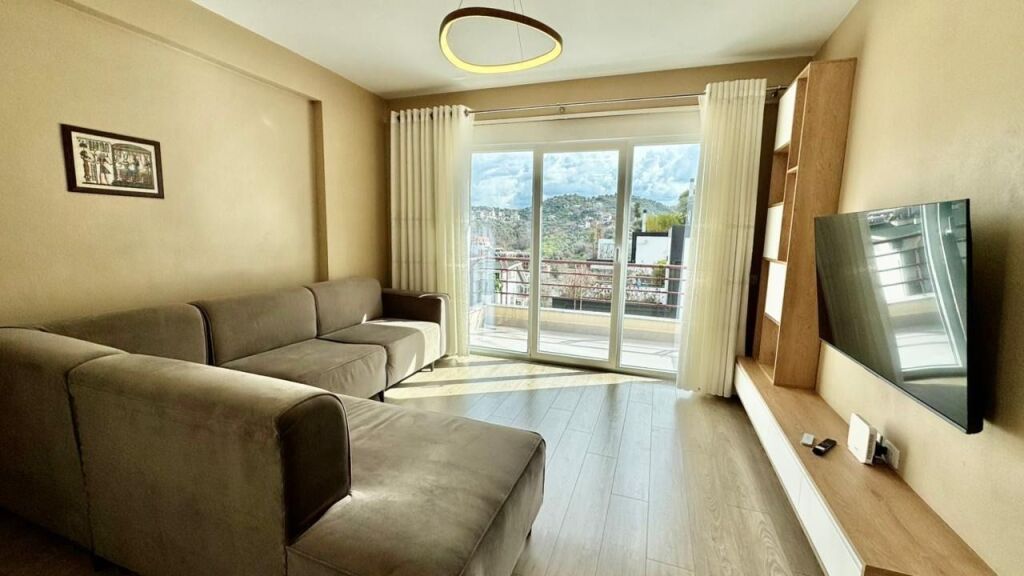 SHITET APARTAMENT 2+1+2 - GREEN TERRACE, LIQENI I THATË