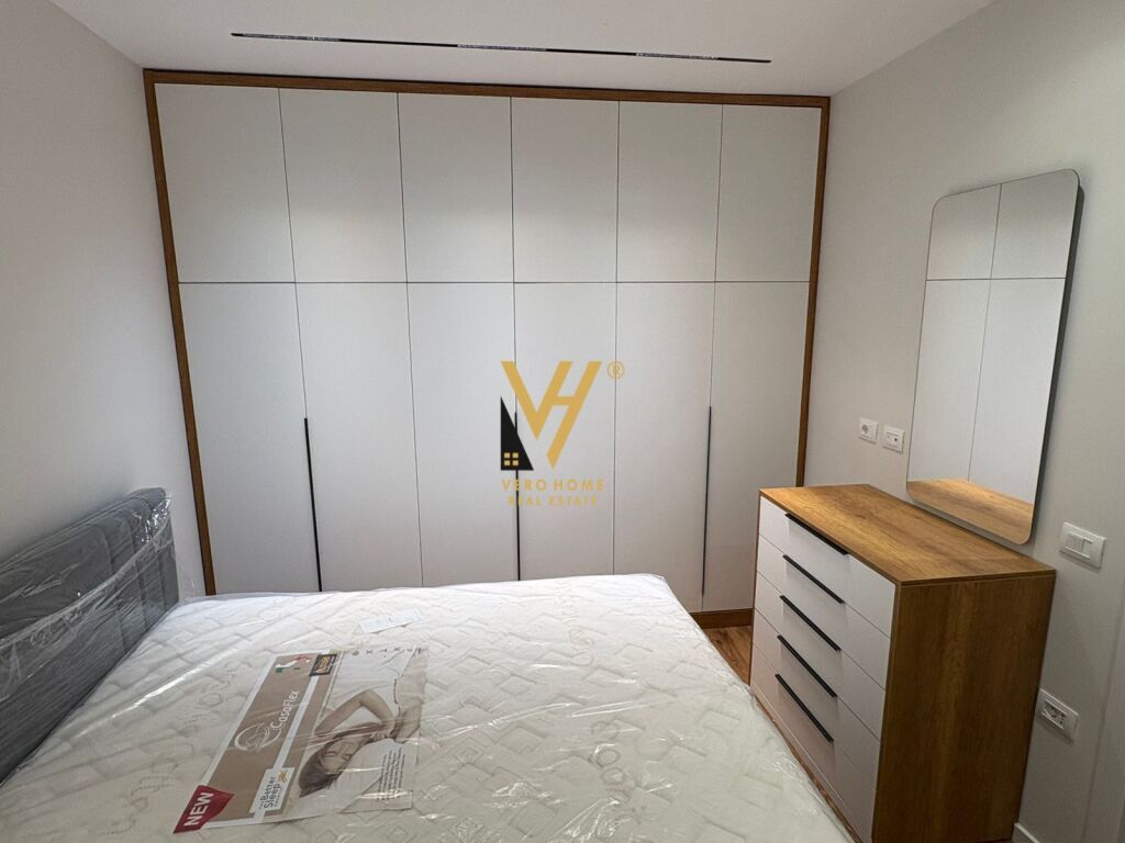 JEPET APARTAMENT 1+1 ME QIRA NE LAPRAKE 60.000 LEKE