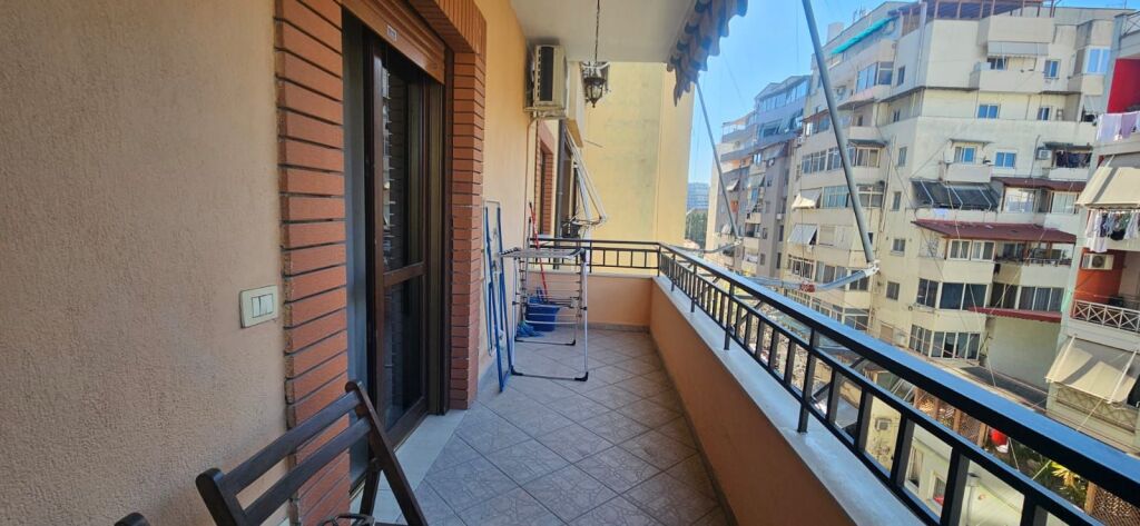 Appartamento 1+1 / balcone Comune di Parigi
