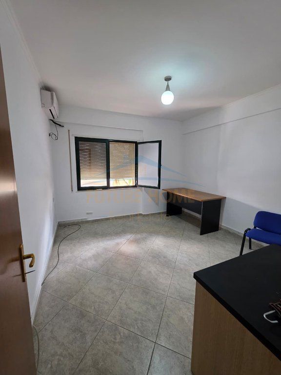 Rent, Apartment 2+1+2+Veranda, Don Bosko, Tirana