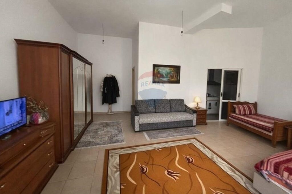 Monolocali - In Vendita - Città Studenti, Tirana(ID: 530181094-170)