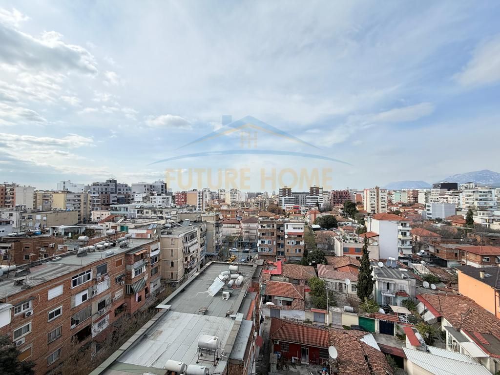 In vendita, appartamento 2+1, Pazari i Ri, vicino all'Ufficio del Lavoro, Tirana.