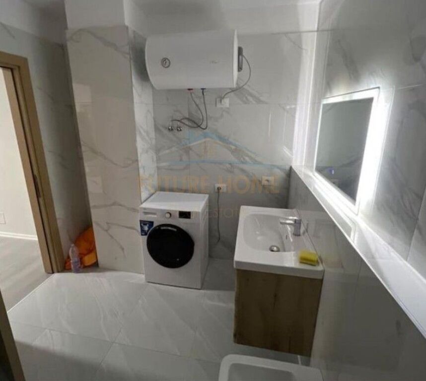 Affitto, Appartamento 1+1, Via 5 Maggio, Tirana.