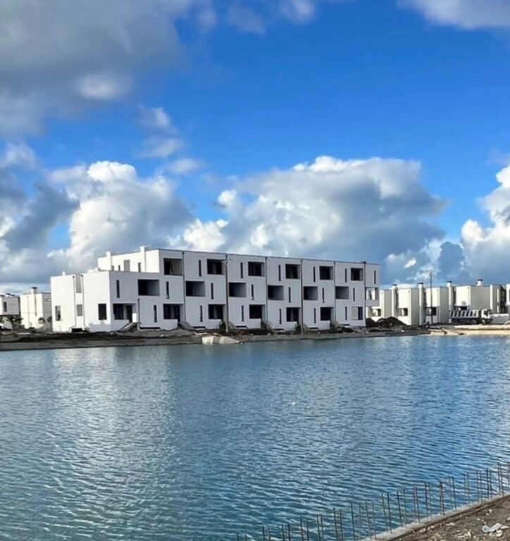 VENDESI appartamento 1+1+parcheggio Residenza Turqouise Marine, Hamallaj, Golfo di Lalzit