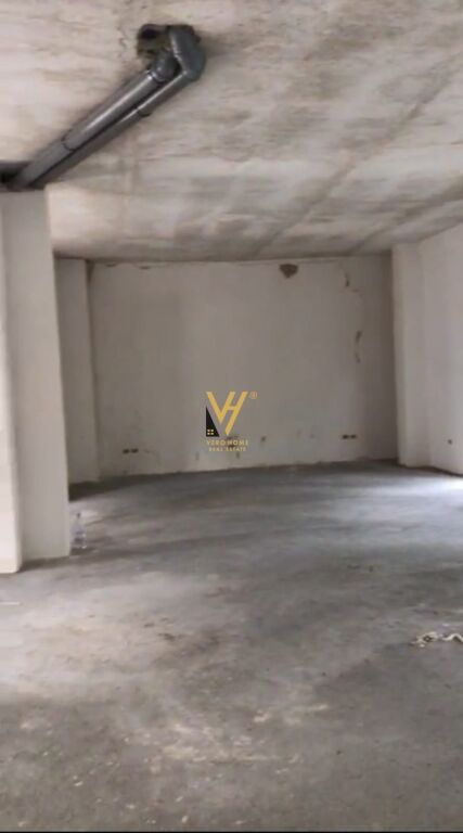OFFICE 153 M2 FOR RENT ON SALES STREET 3,000 EURO