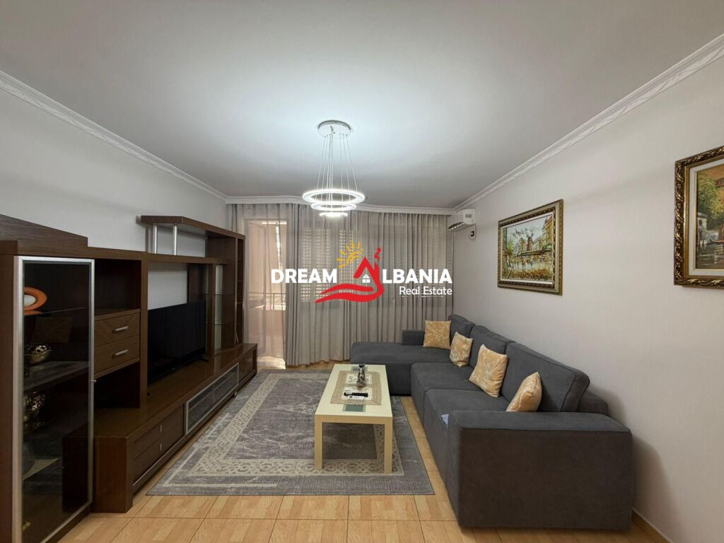 Jepet me qera apartament 2+1+2 tek 21 Dhjetori prane Joenes (ID 42215521)
