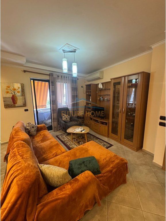 Qera,Apartament 3+1+2+Post Parkimi,Rruga e Bogdanëve, Tiranë