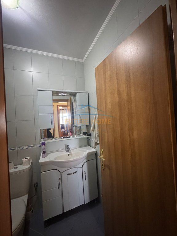 Qera,Apartament 3+1+2+Post Parkimi,Rruga e Bogdanëve, Tiranë