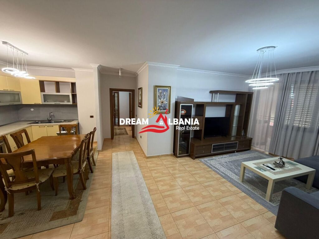 Jepet me qera apartament 2+1+2 tek 21 Dhjetori prane Joenes (ID 42215521)