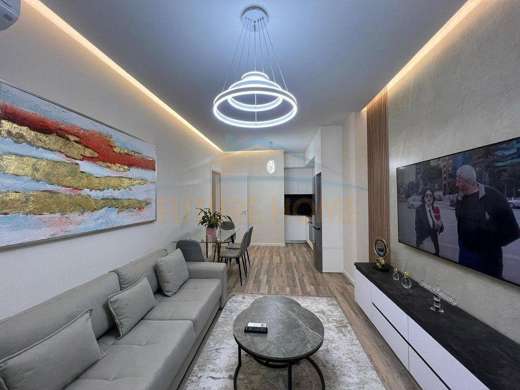 Affitto, Appartamento 1+1, Via dei Kosovari, Tirana