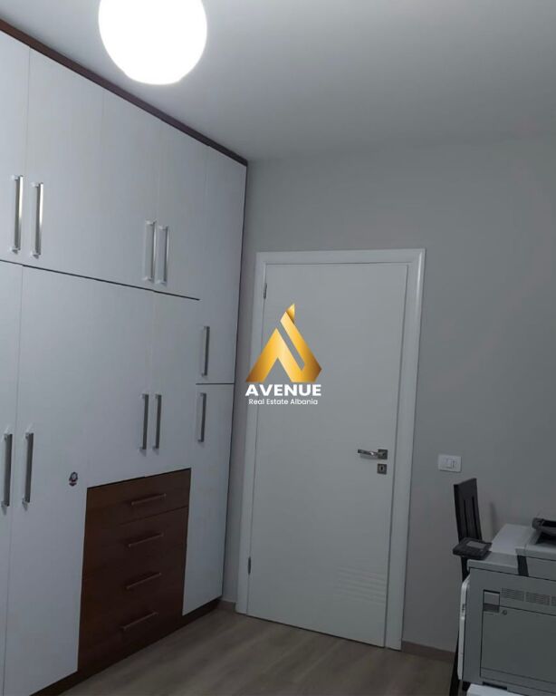 APPARTAMENTO 2+1 +2 IN VENDITA, ARREDATO, CONCORD CENTER, 5 MAJI, TIRANA