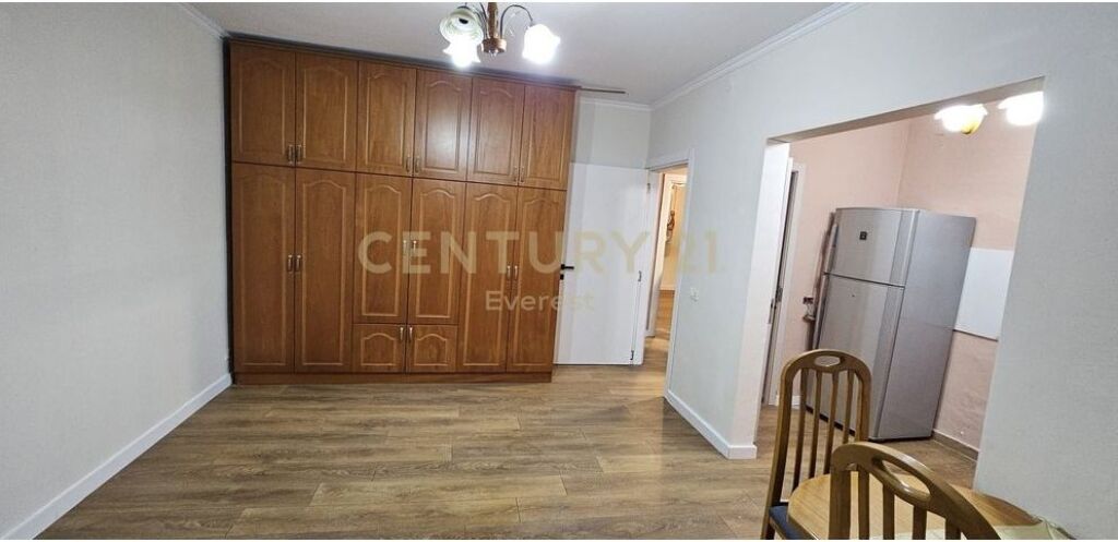 SHESIM APARTAMENT 2+1 ,IRFAN TOMINI
