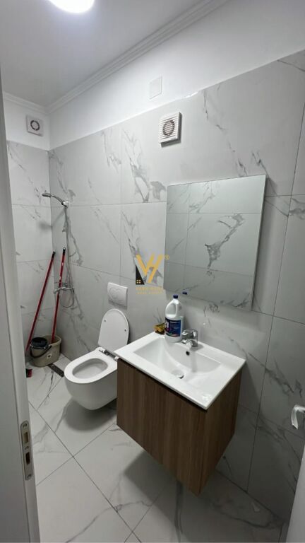 APPARTAMENTO 1+1+VERANDA IN AFFITTO AL LAGO ASCIUTTO 65.000 LEKE