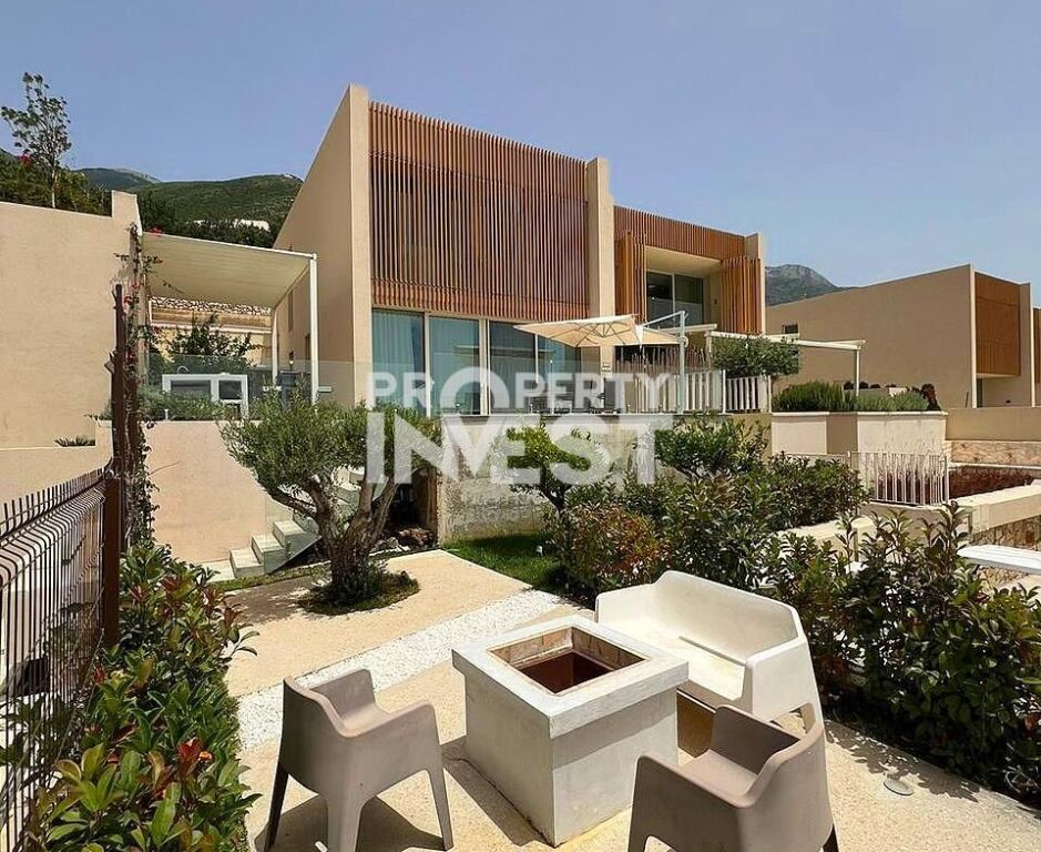 Vendesi Appartamento 2+1+giardino+Parcheggio Green Coast, Palase Dhermi