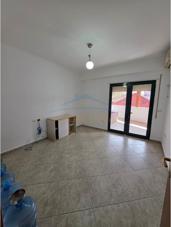 Rent, Apartment 2+1+2+Veranda, Don Bosko, Tirana