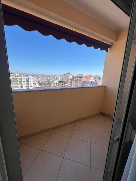 Apartment 2+1 for rent at Kazazi in Durres