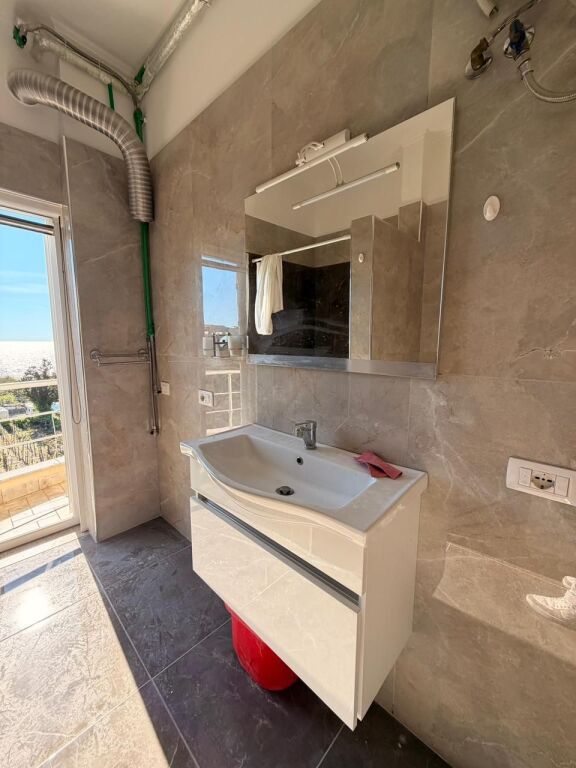 Appartamento 1+1 Vista Mare in Vendita – Shkëmbi i Kavajës, Durrës 🌊